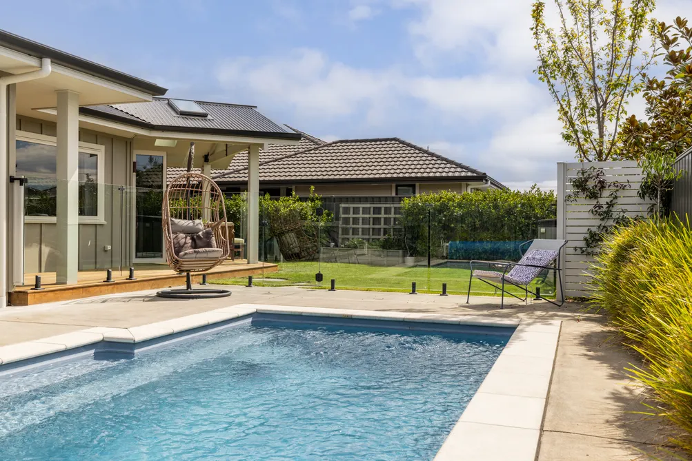 Clear Instructions: This Home Must Be Sold