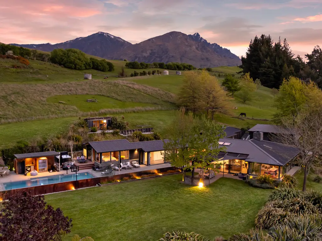 19_160LowerShotoverRoad_IMAGEWORKS-112