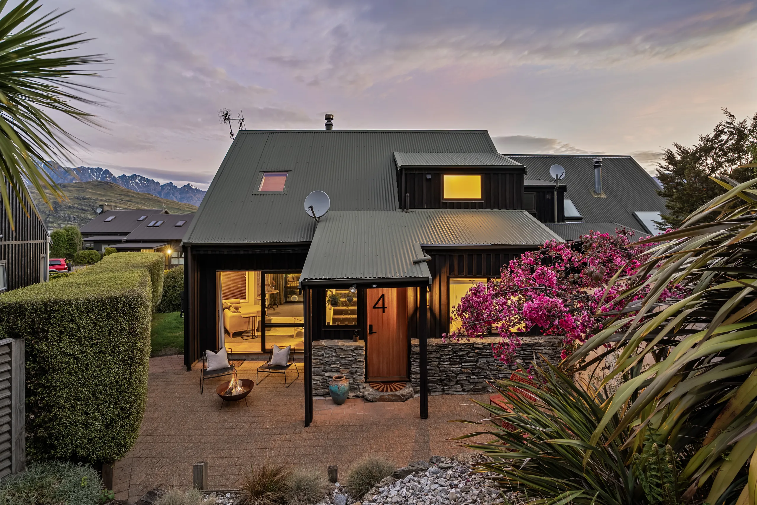 4 Goldleaf Hill, Queenstown, Queenstown