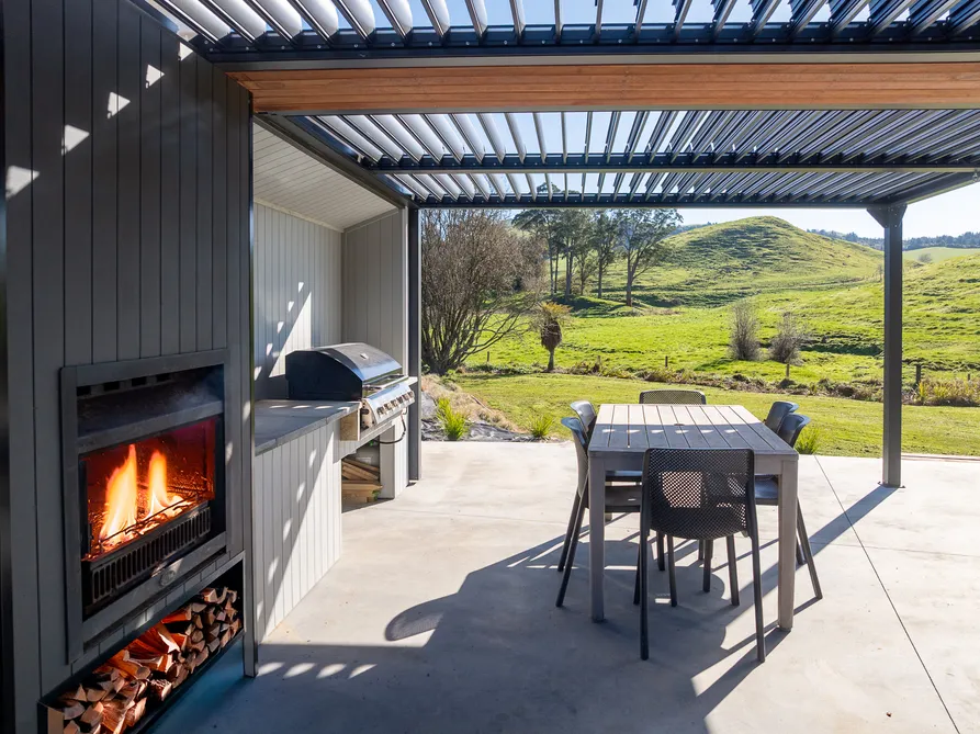Modern Country Lifestyle in Te Miro