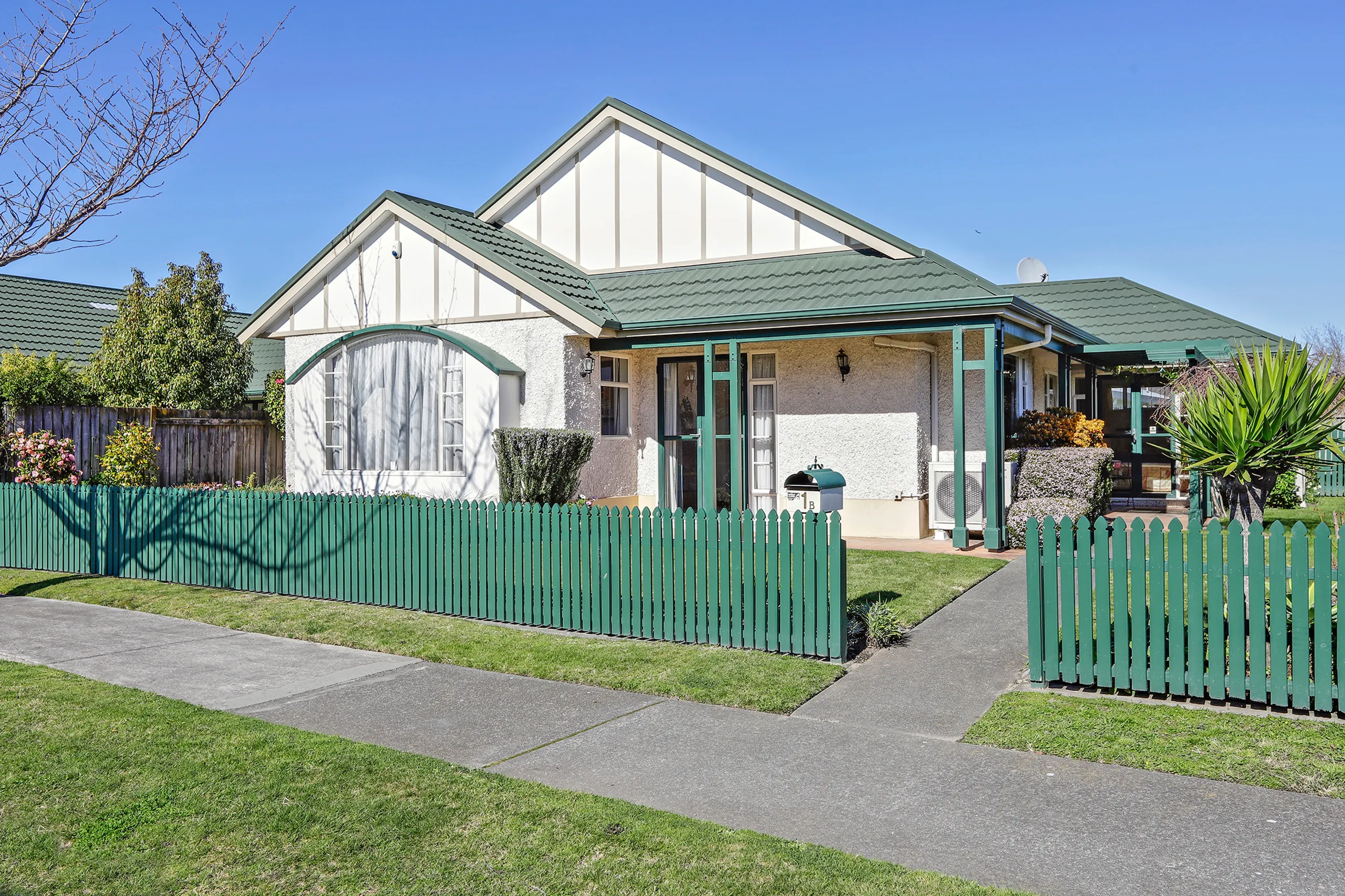 1B Knightsbridge Place, Taradale, Napier