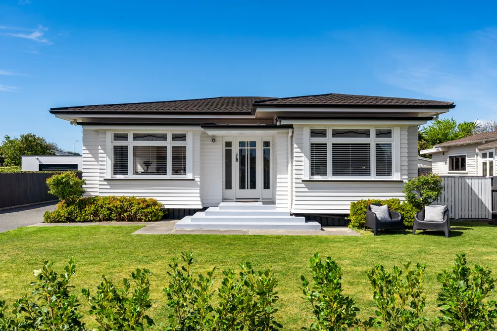 Bungalow Beauty