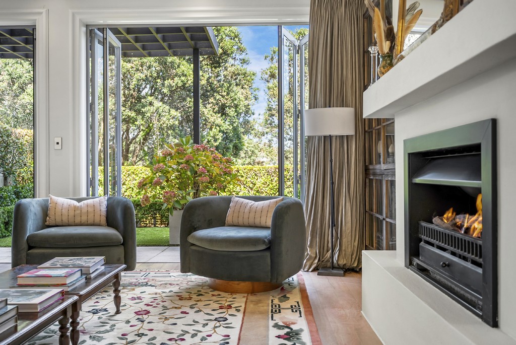 Private & Perfectly Positioned in DGZ