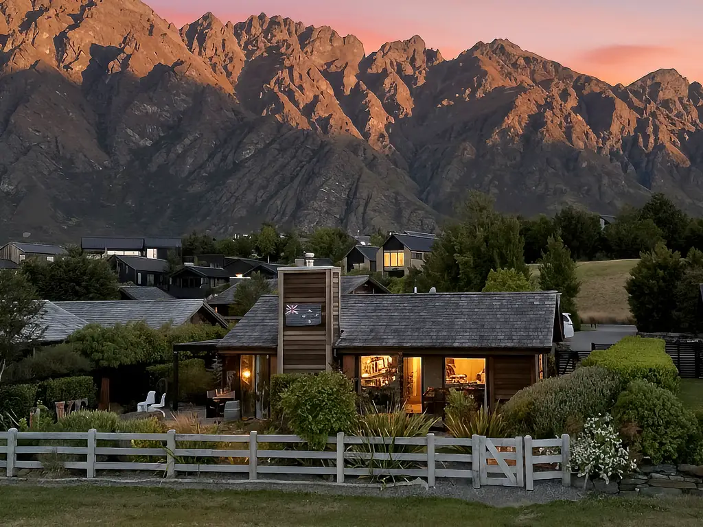 Marketing Edit - 72 Rannoch