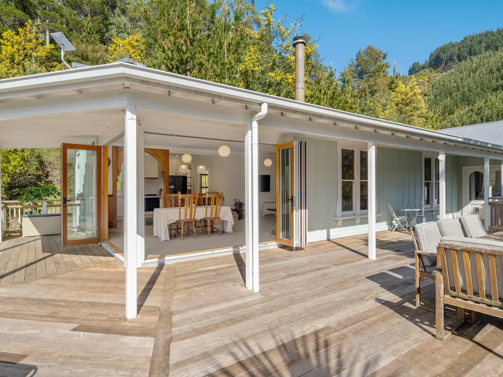 1  - 343 Onamalutu Road-12