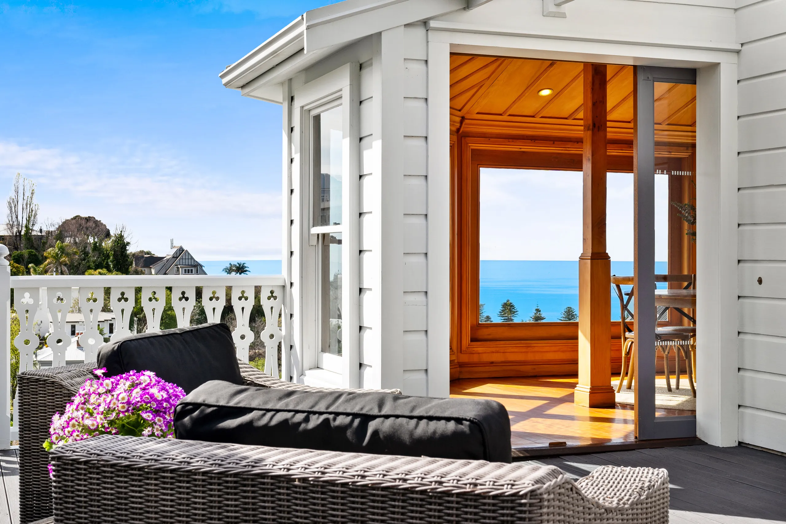 18 Sealy Road, Bluff Hill, Napier