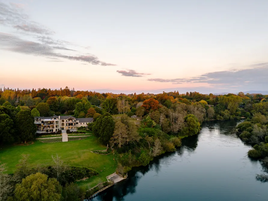 “Te Awa” - Grand Estate Living
