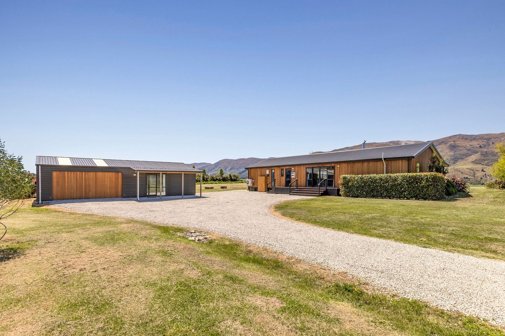 Queensberry Lifestyle Living