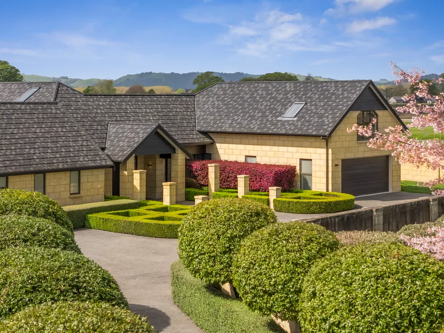 Redefining Family Living - Timeless Luxury Awaits!