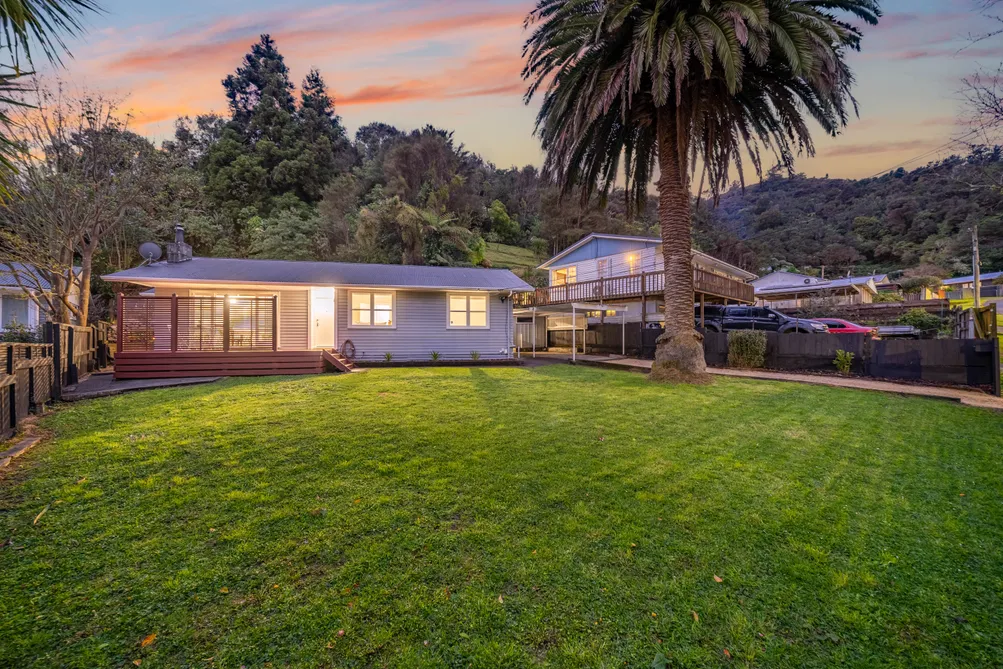 Charming Home with Spacious Section