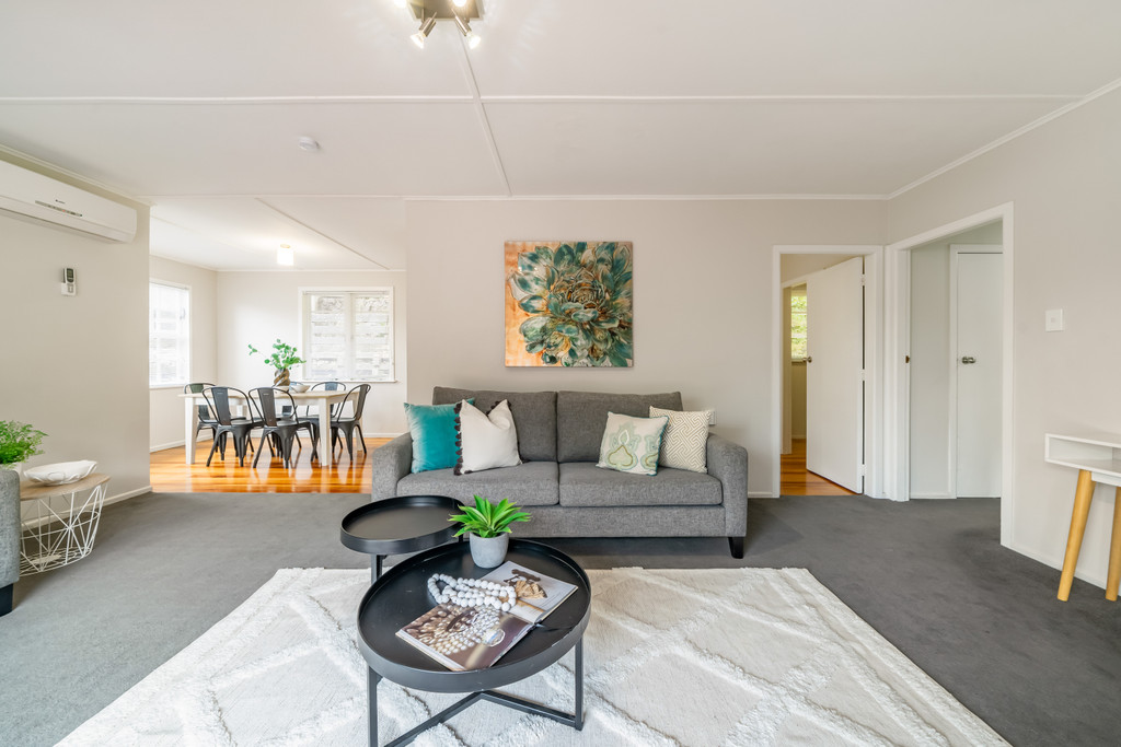 Charming Home with Spacious Section