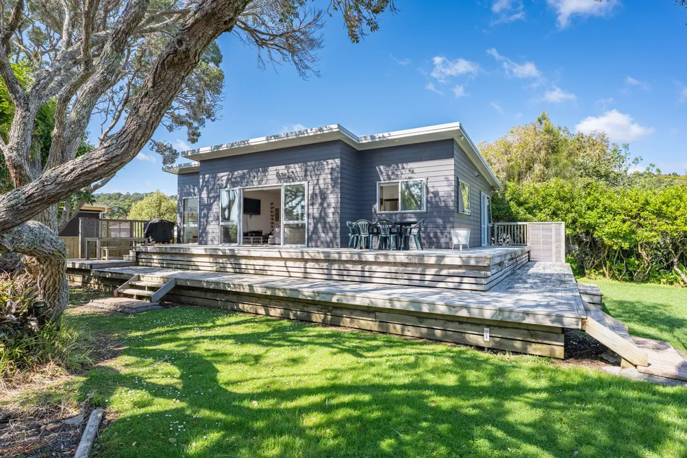 Waipu Cove - Rare Beachside Opportunity