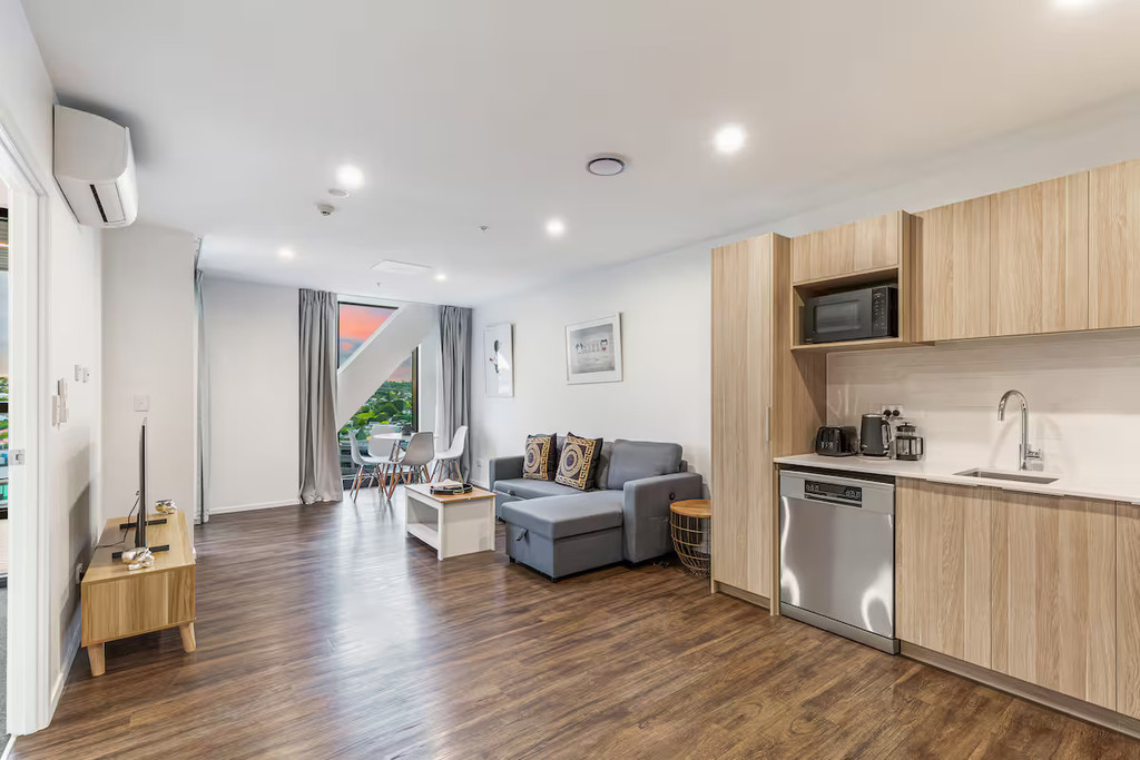 One Bedroom Modern Urban Living in Ellerslie