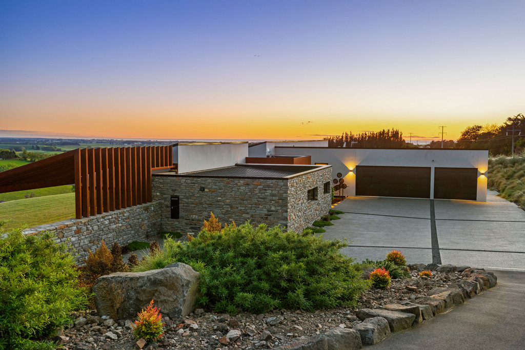 Views to Mount Cook and Southern Alps