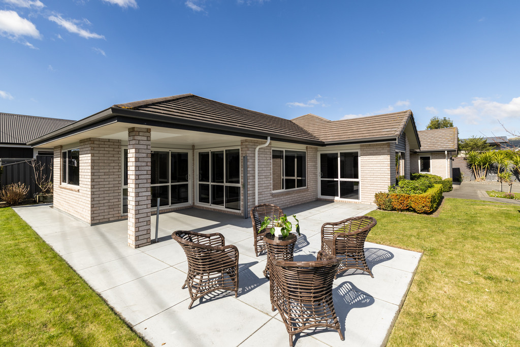 Exceptional Home Offering Lifestyle and Comfort