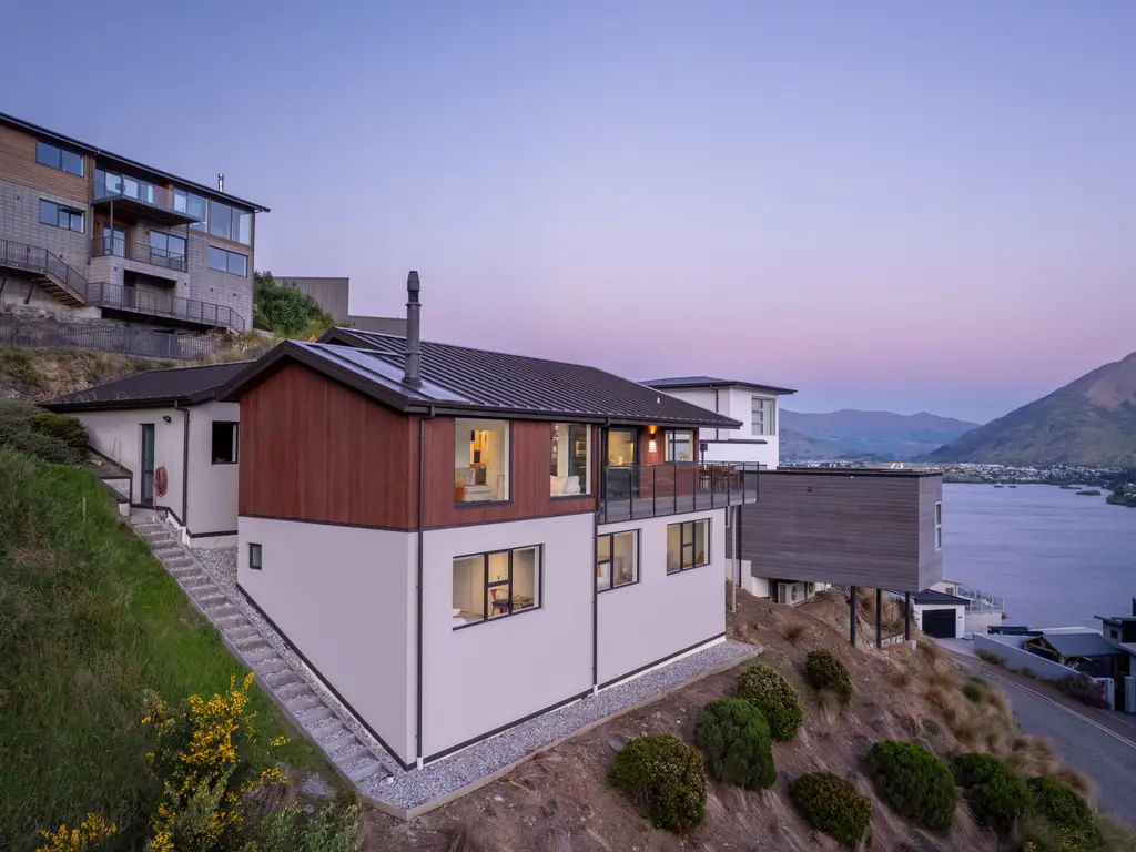 001 Conifer Lane - dusk-17