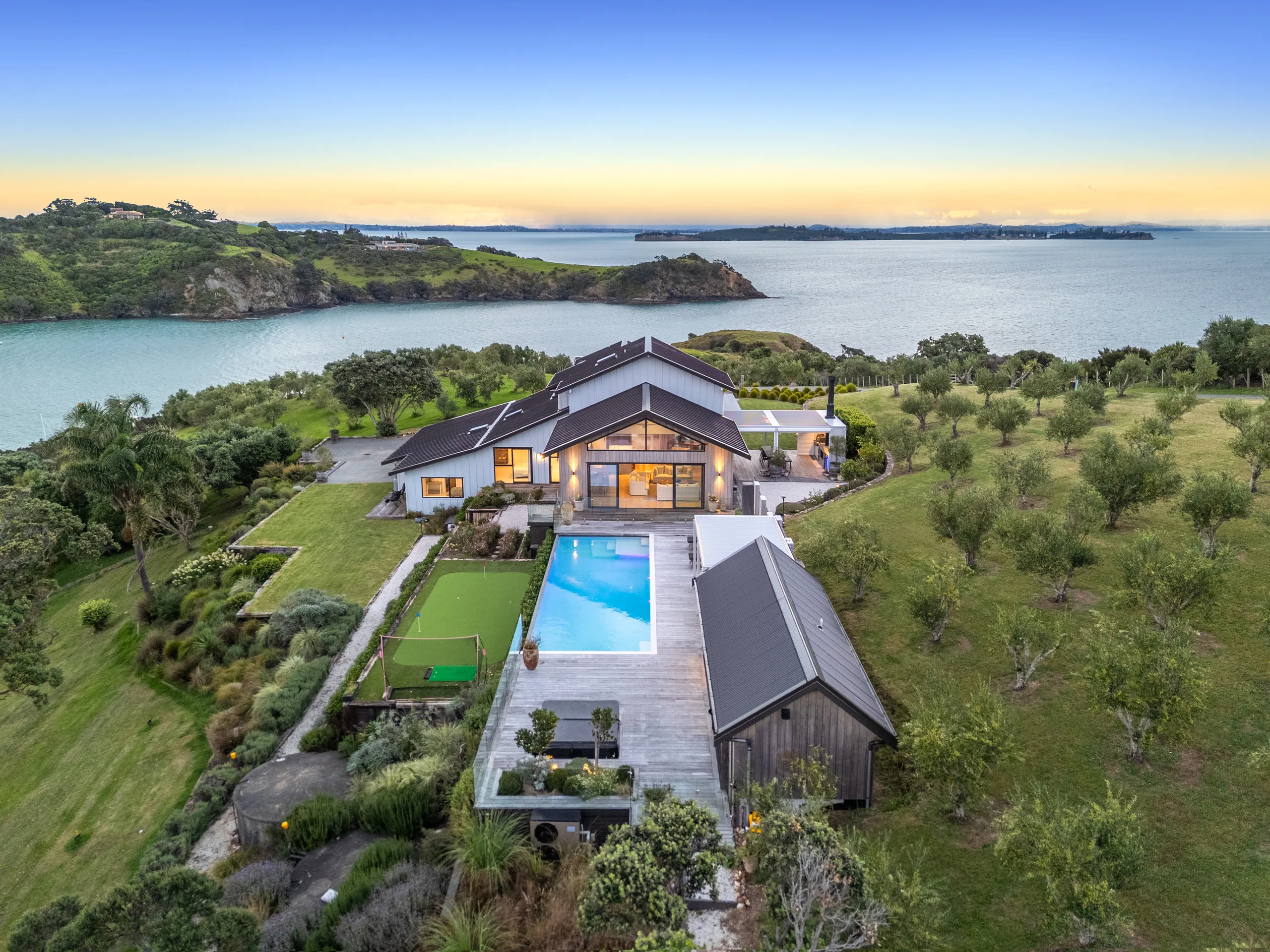 10 Alan Murray Lane, Oneroa, Waiheke Island