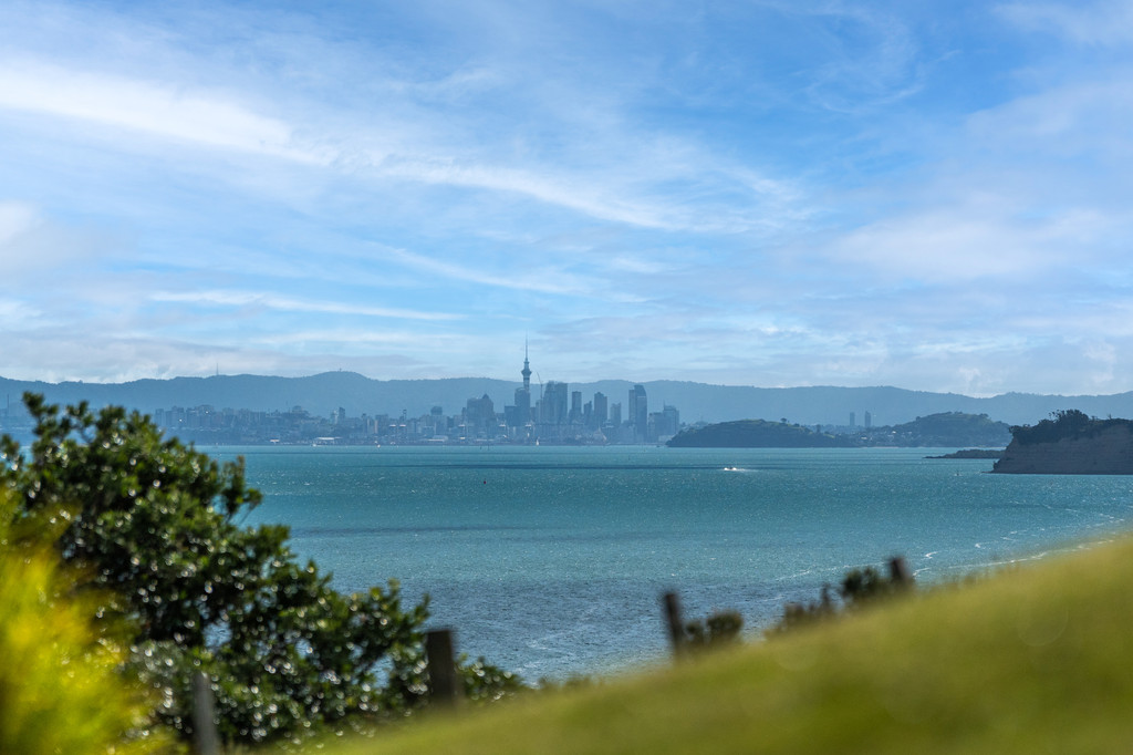 A Master Act - Matiatia