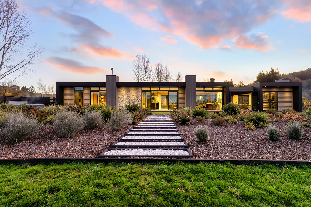 Chic Living Meets Coastal Serenity