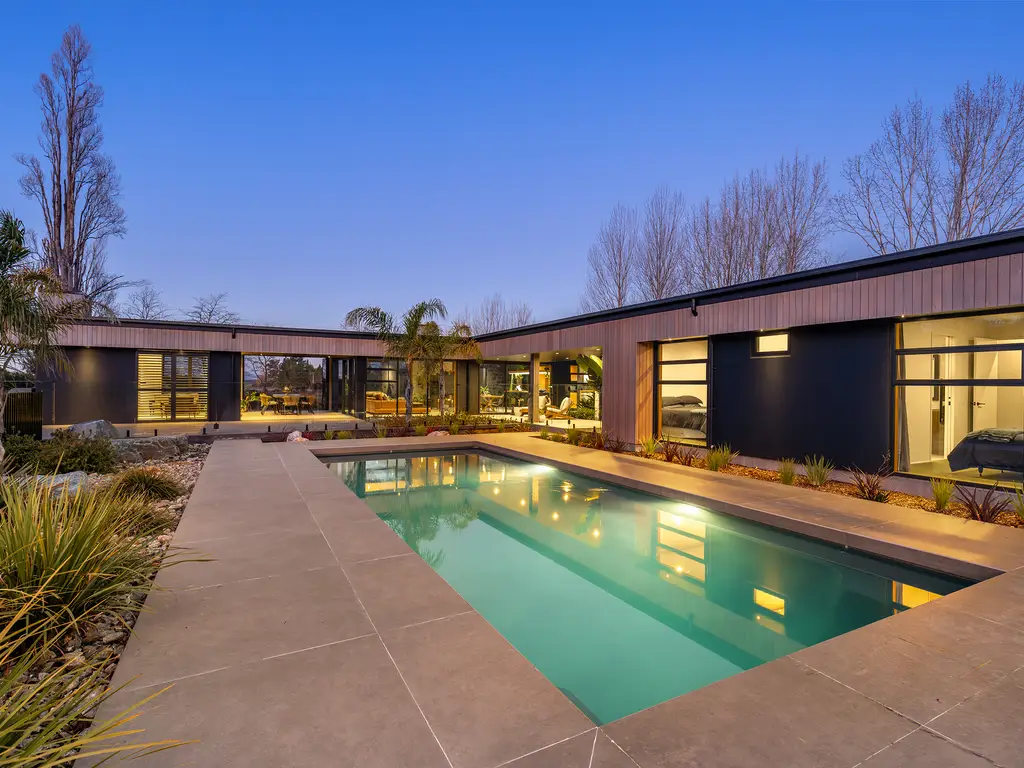 196 Westdale Road - ©WFM18