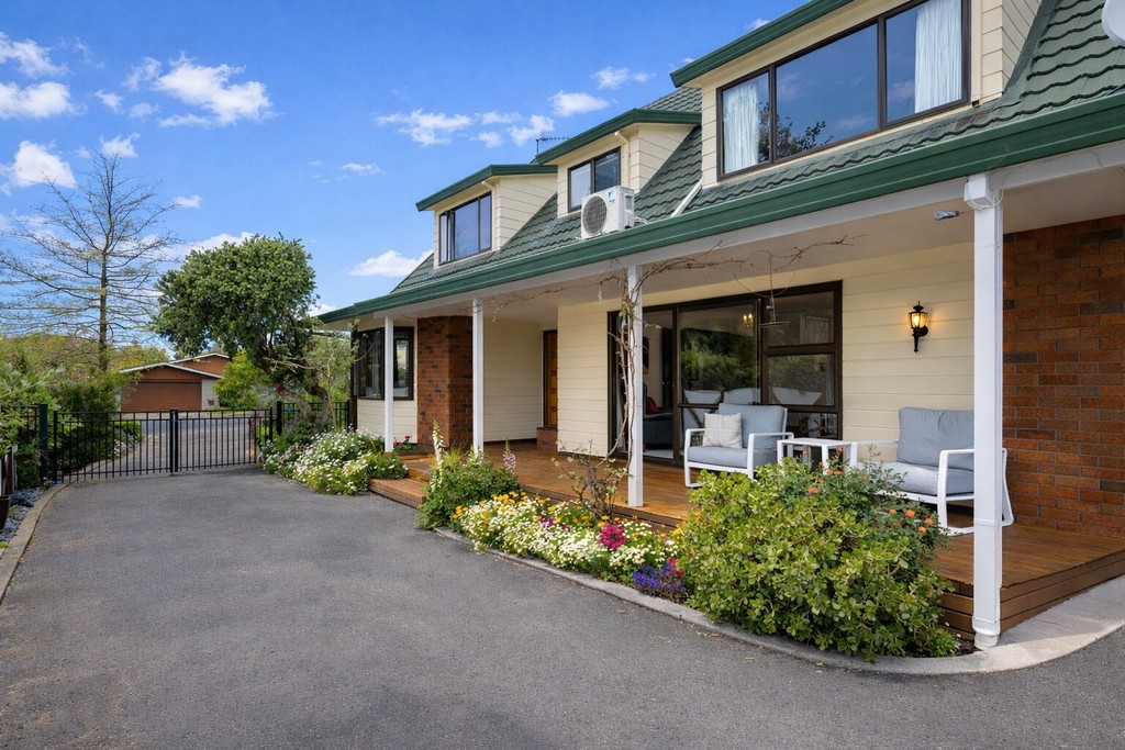 Central, Spacious & Ready for Family Living