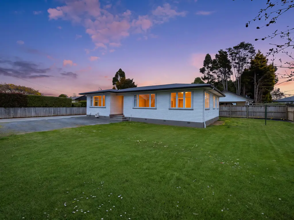 2-print-inHouse_AR0_8938_DUSK