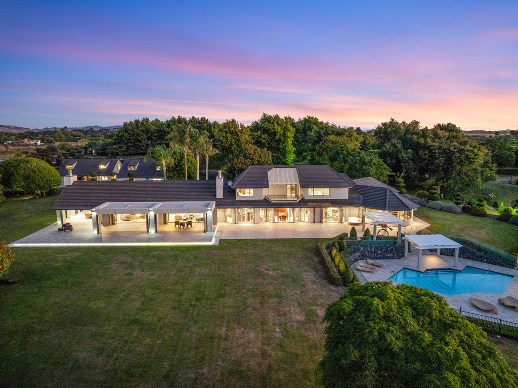 Karaka Waterfront Lifestyle