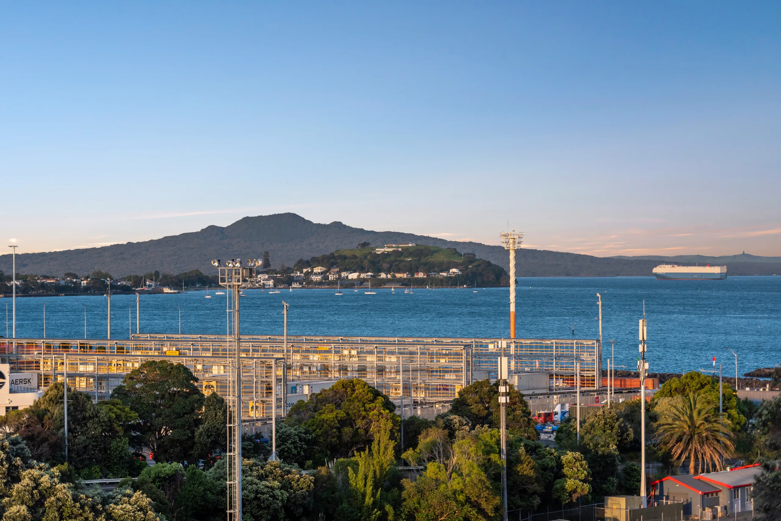 6C/118 Gladstone Road, Parnell, Auckland City