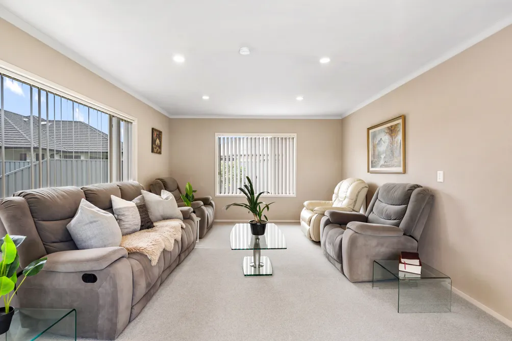 Easy-care Living in a Prime Parklands Location