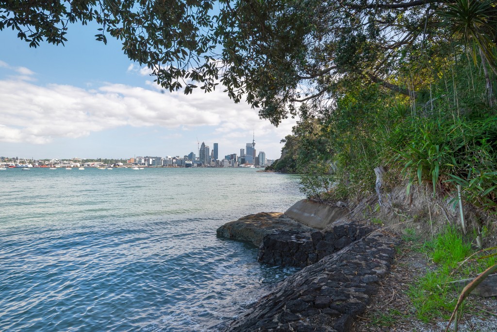 A Landmark Waterfront Estate