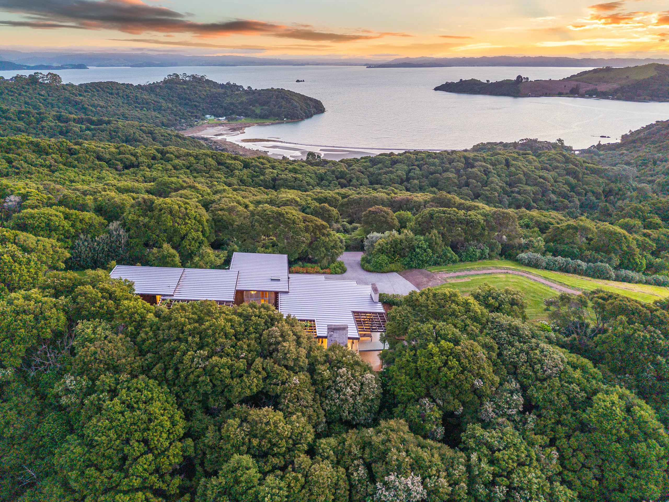 8 and 24 Te Matuku Point Lane, Waiheke Island, Waiheke Island