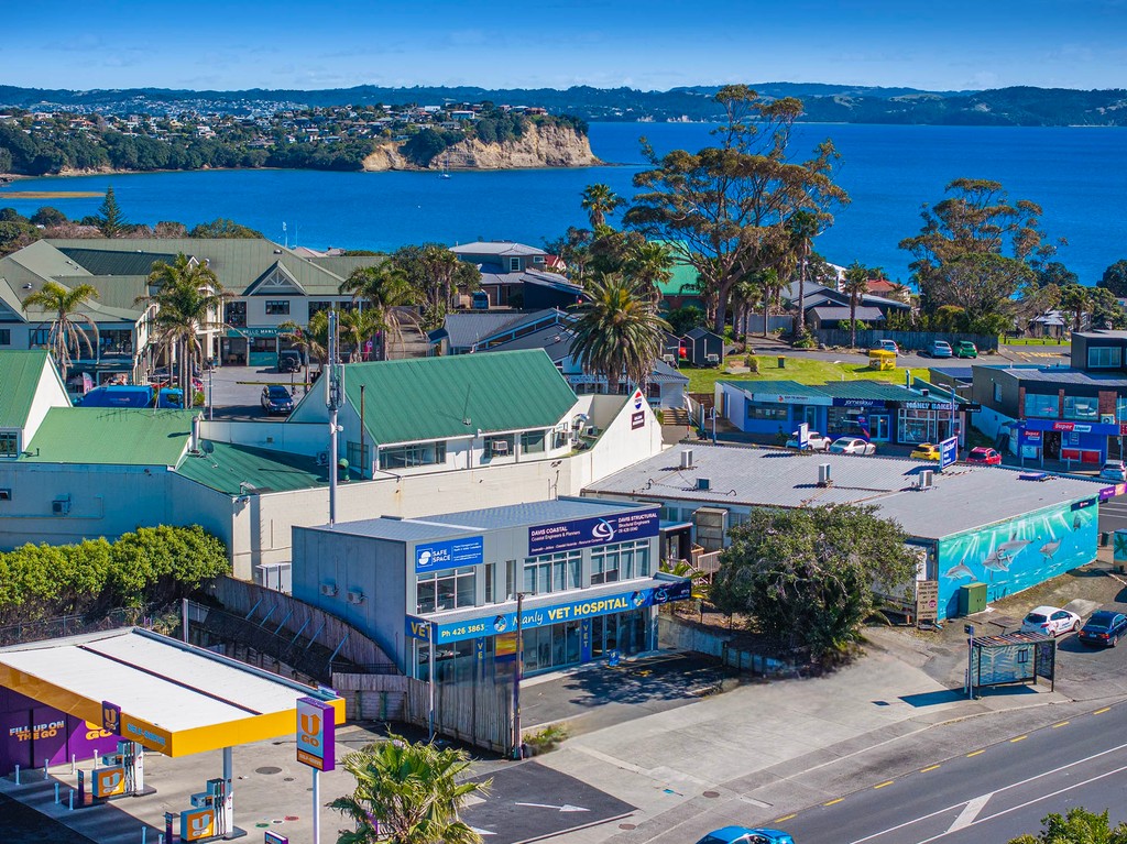 Freehold Multi-tenanted Investment