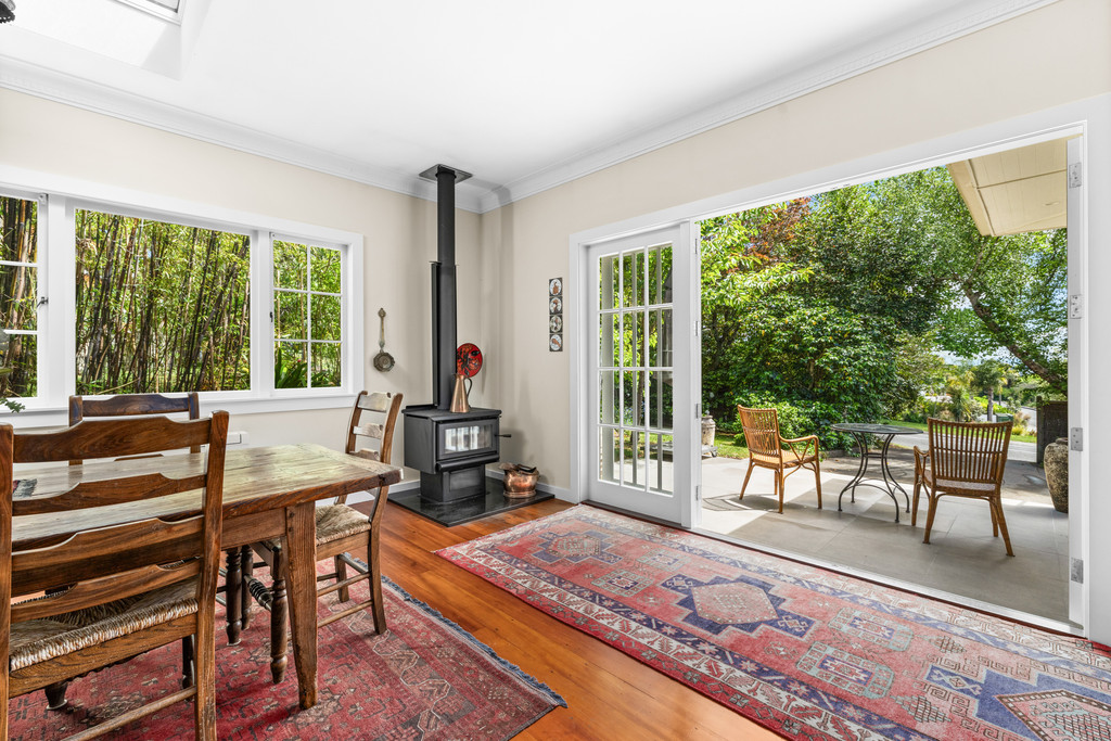 Classic Style with Private Outlook