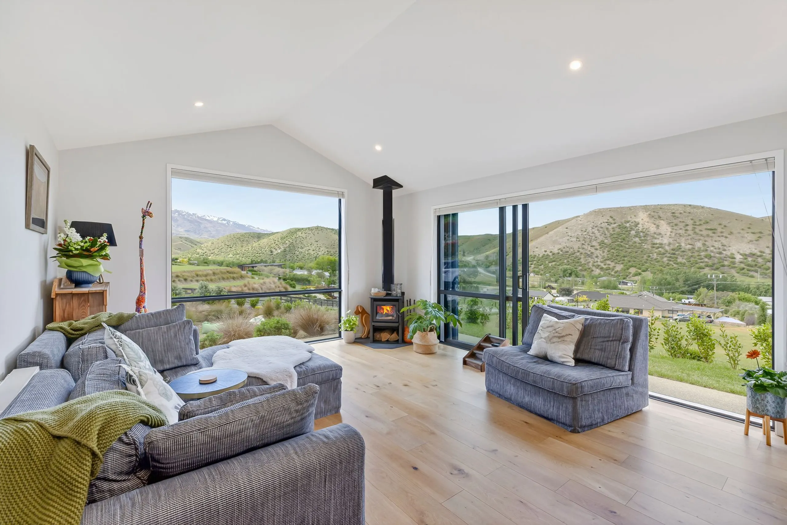 9 Lowburn Terrace, Lowburn, Central Otago