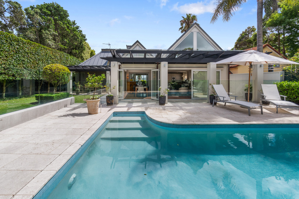 Elegance and privacy personified