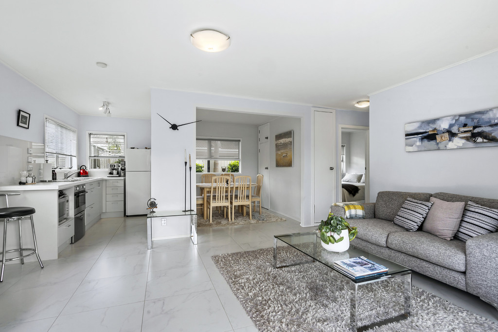 Enquiries Over $865,000