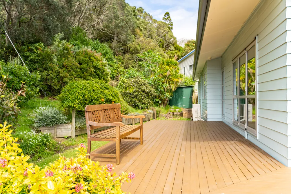 Heart of Waipu Cove, Easy Coastal Living