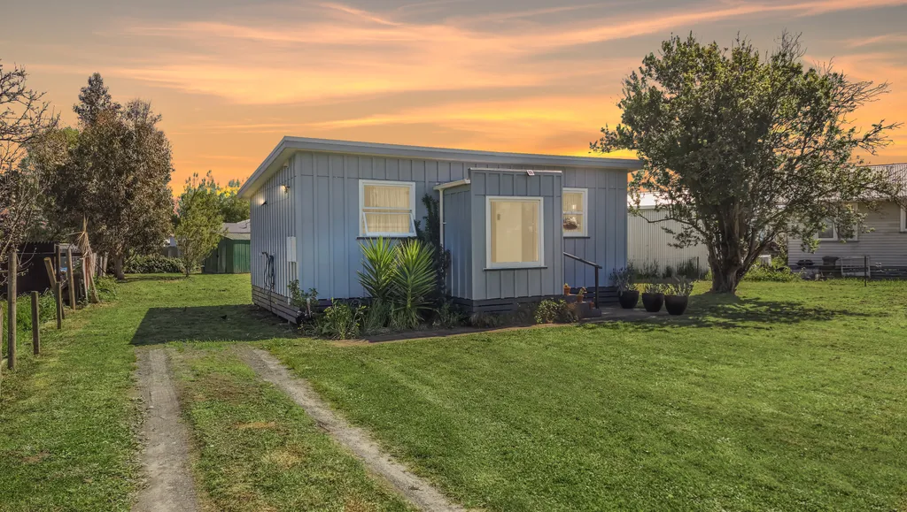 Modern and Cute as a Button