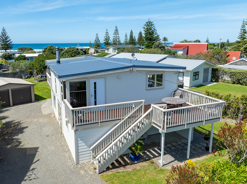 Coastal Living Lifestyle