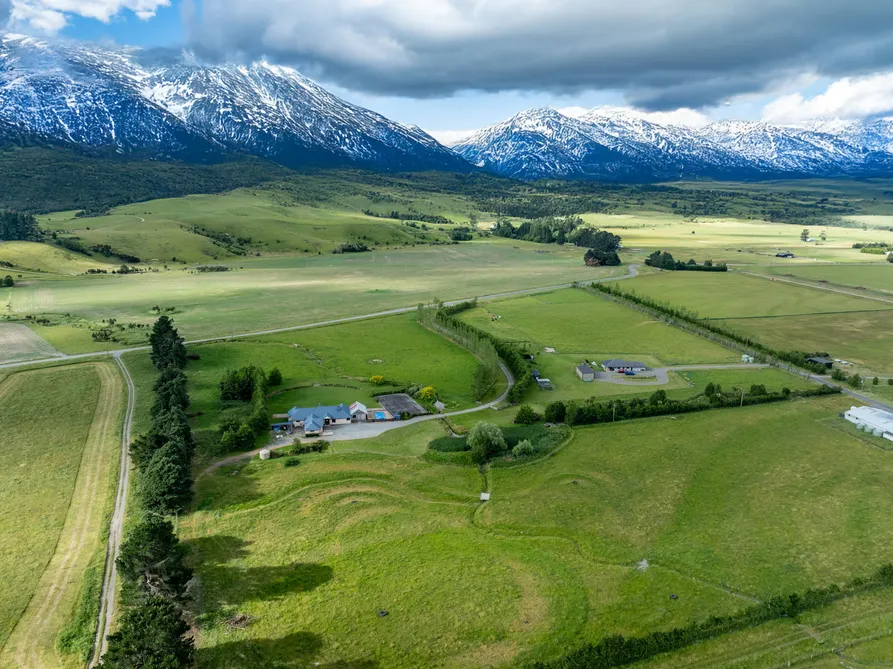Land, Leisure, and the Alpine Line