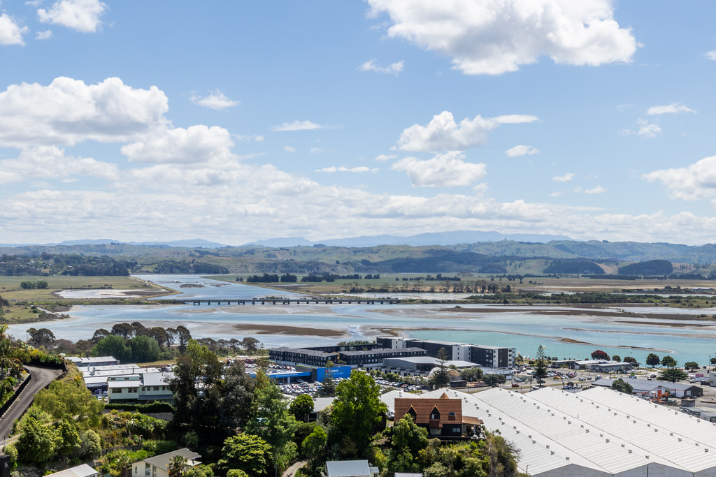 Luxury Penthouse Living, Exclusively Northridge