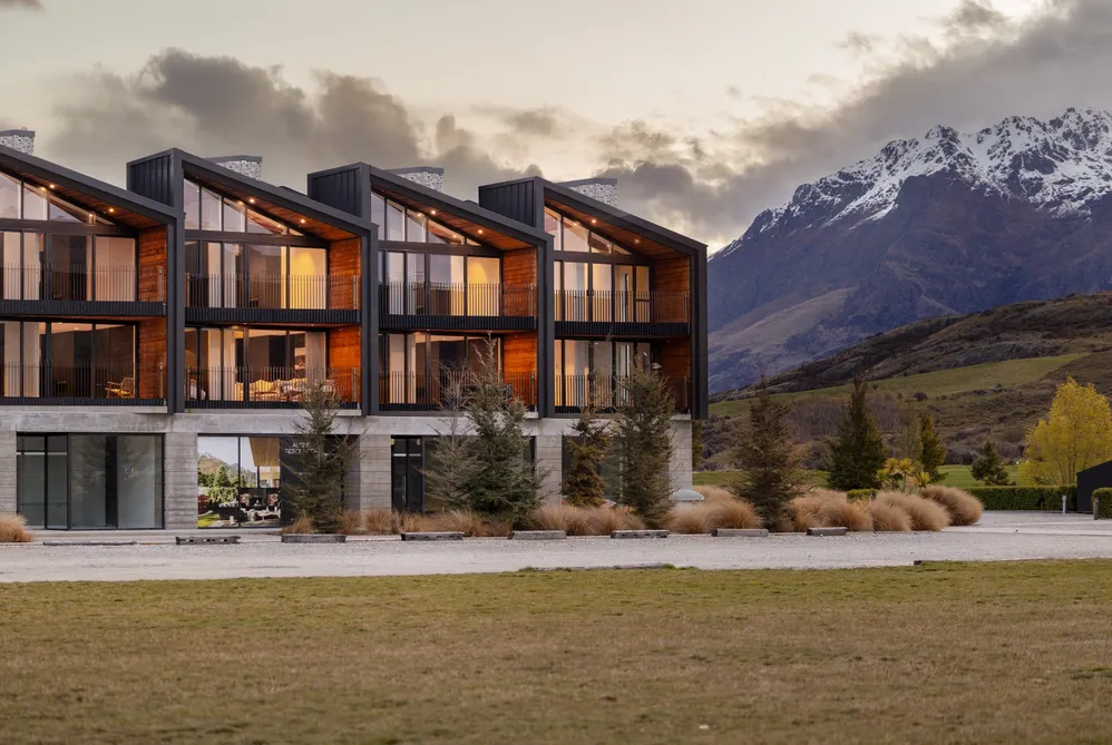 Queenstown Mountain Sanctuary, Nearing Completion