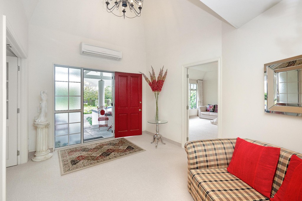 Majestic and Spacious. Come and See!