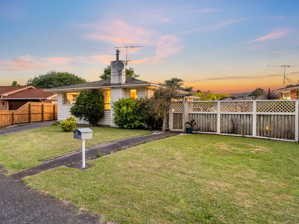 01 - Haylock Grove (20) - Twilight