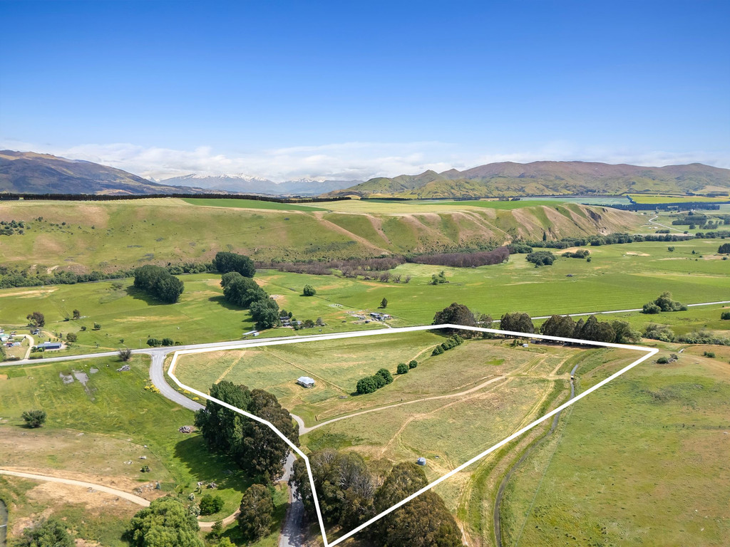 Claim Your Central Otago Canvas