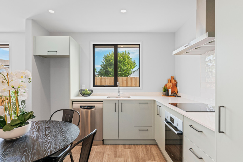 Simplify Life in these Stylish New Homes