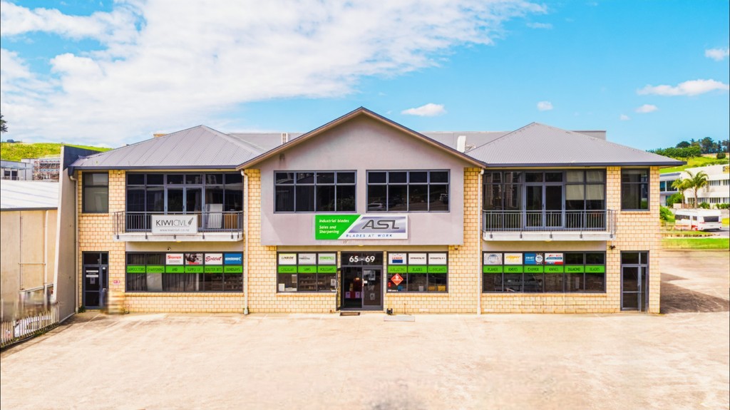 QUALITY OFFICE PREMISES