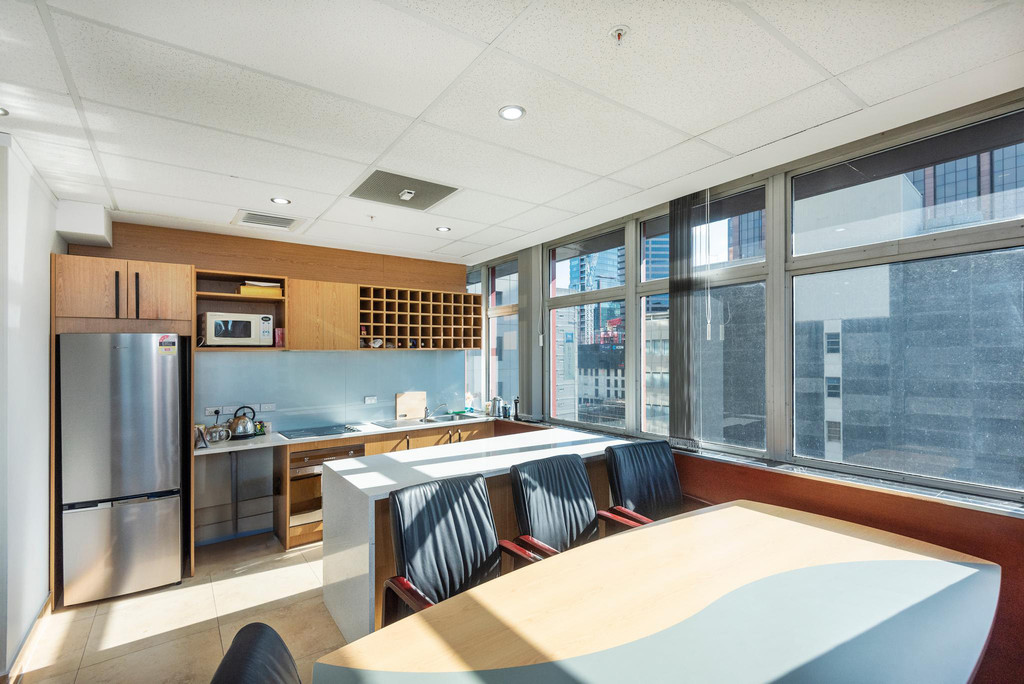 Penthouse Full Floor - 119% Seismic Rating