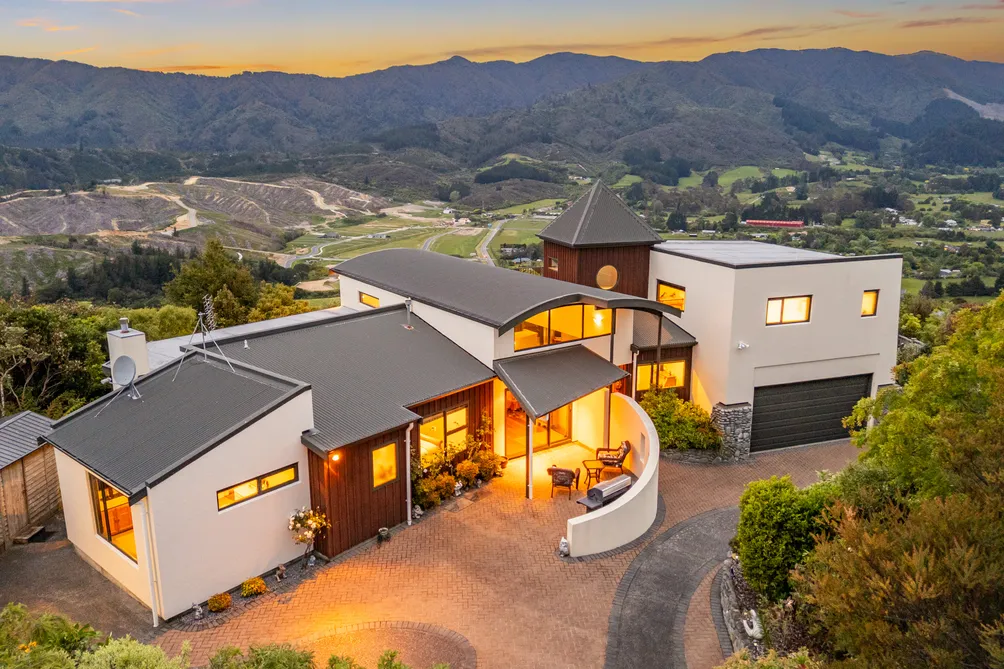 Flexible Spaces, Breathtaking Outlook