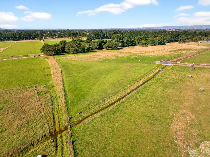 Tararua Views, Premium Position